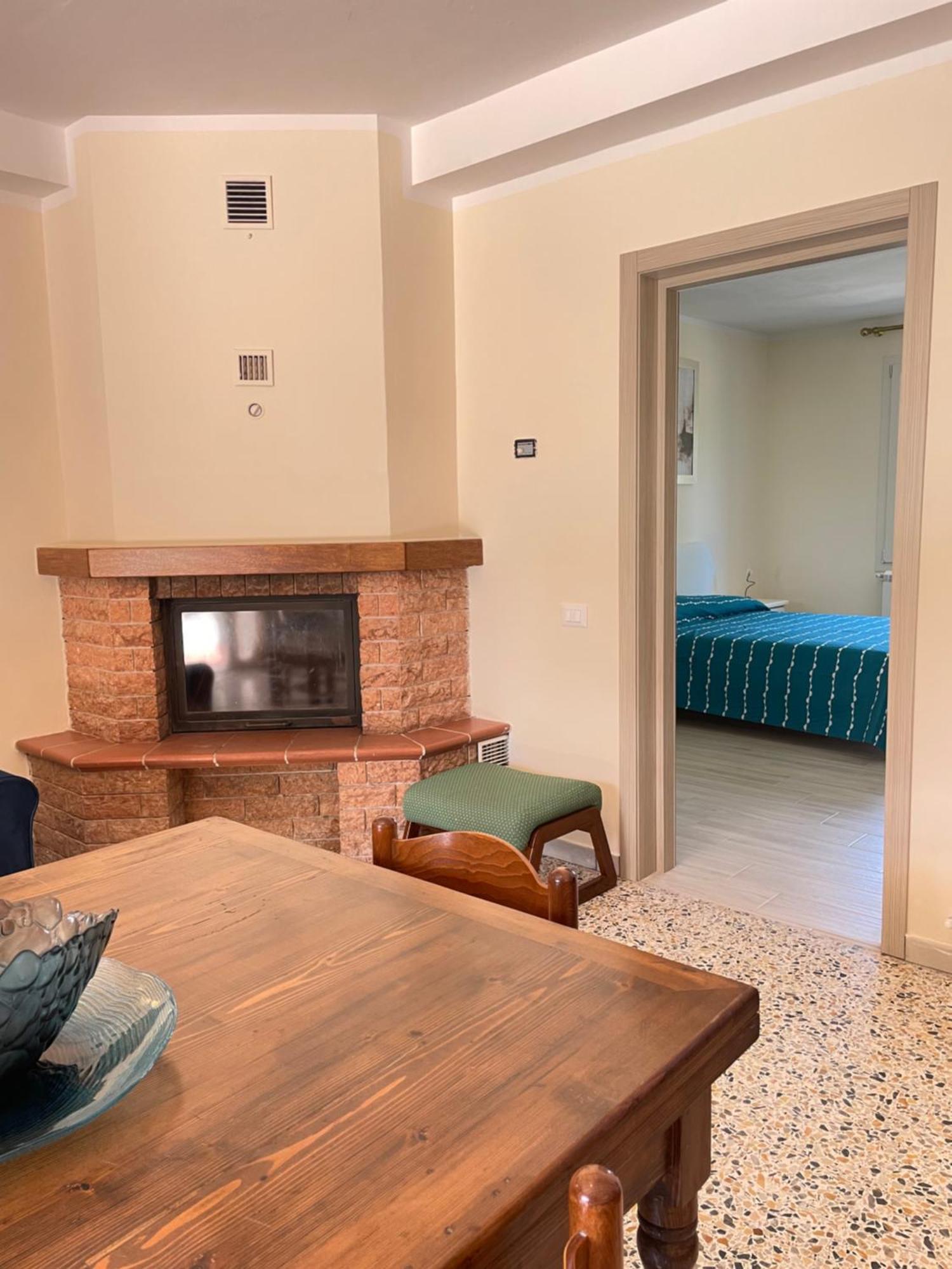 Il Leccio Agriturismo Fiorino エクステリア 写真